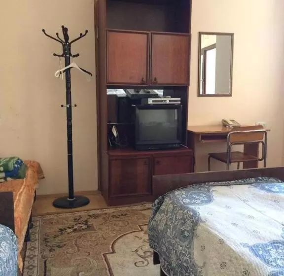 هاستل Huseyn Houses