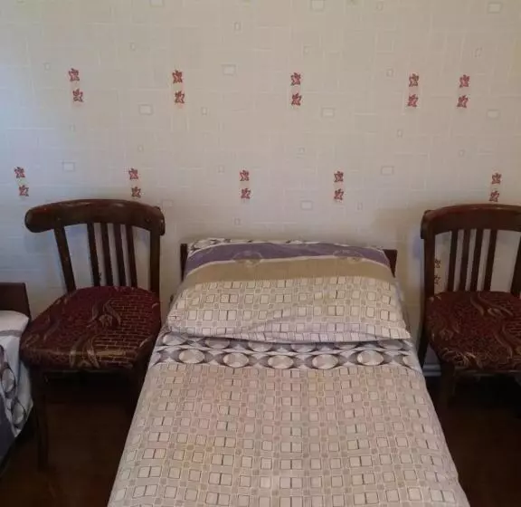 هاستل Huseyn Houses