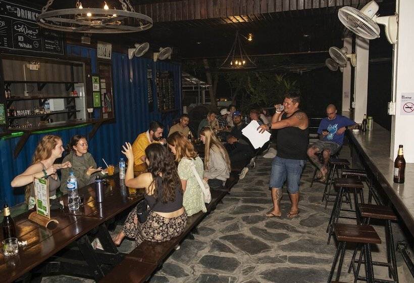 ユースホステル Mad Monkey Luang Prabang