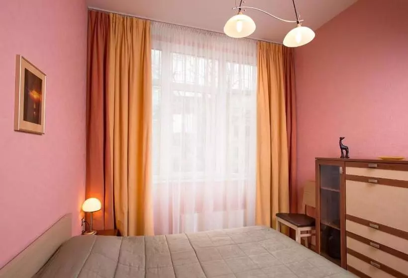 Arcada Apartments