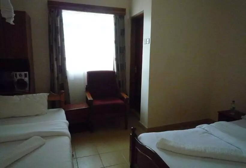 Cawaal Hotels
