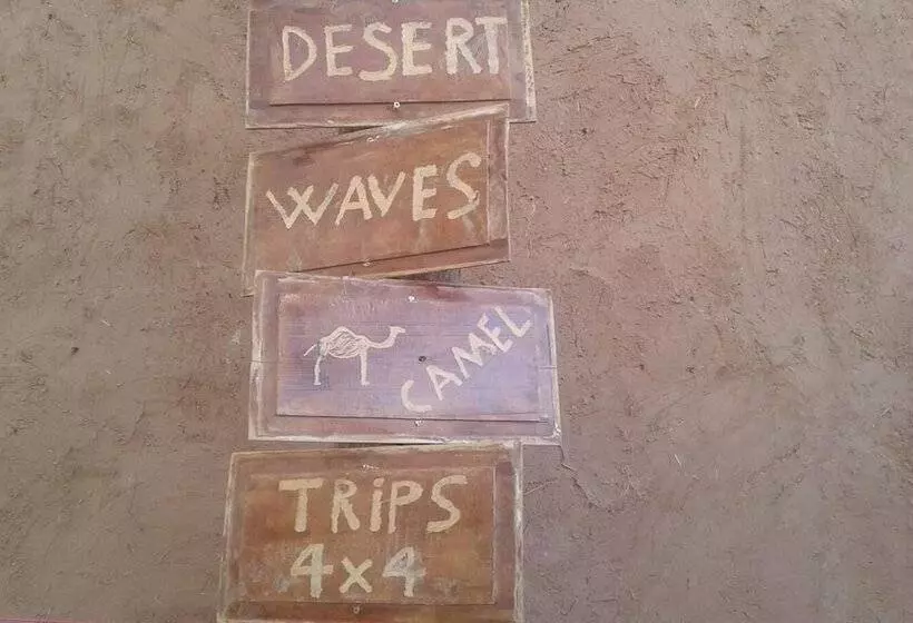 Hostelli Desert Waves