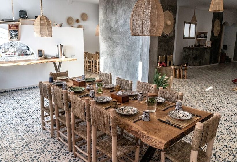 ペンション Blue Mind Surf & Yoga Tribe