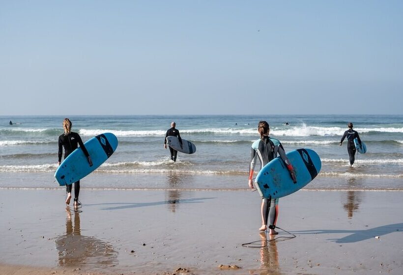 ペンション Blue Mind Surf & Yoga Tribe