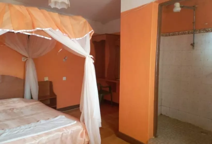 پانسیون Prestige Guest Lodge