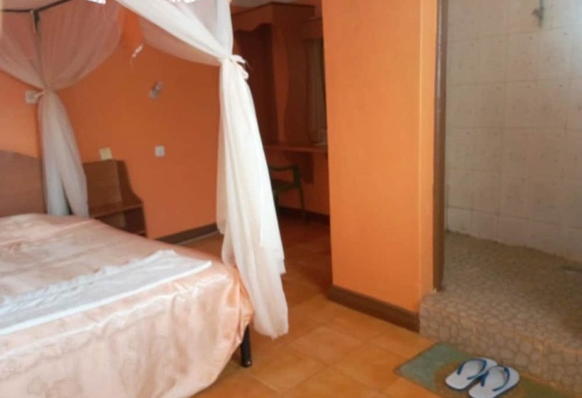 پانسیون Prestige Guest Lodge