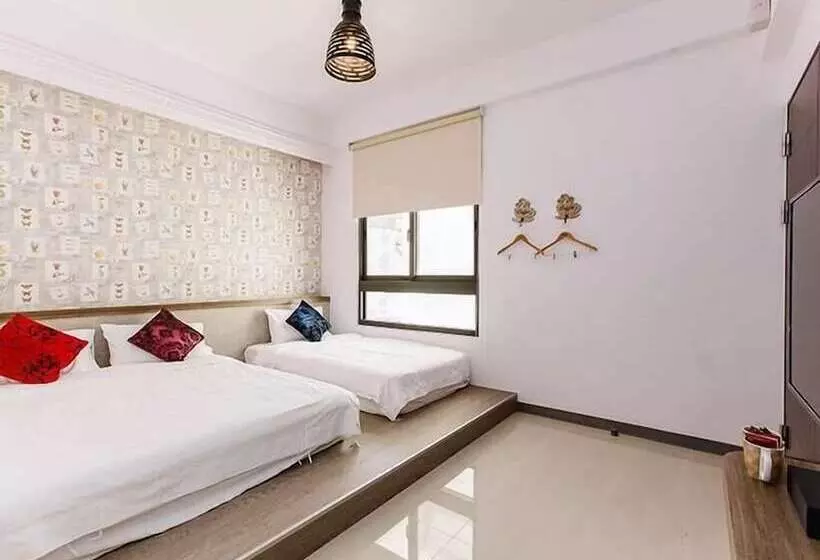 پانسیون Travel Mind