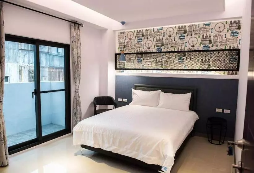 پانسیون Travel Mind