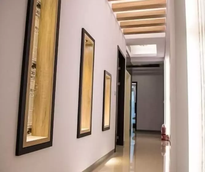 پانسیون Travel Mind