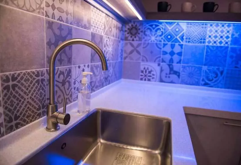 پانسیون Travel Mind