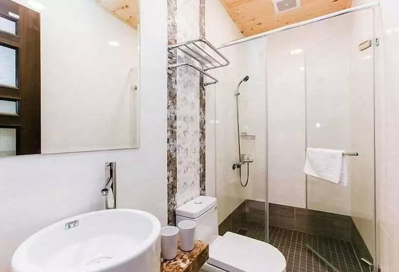 پانسیون Travel Mind