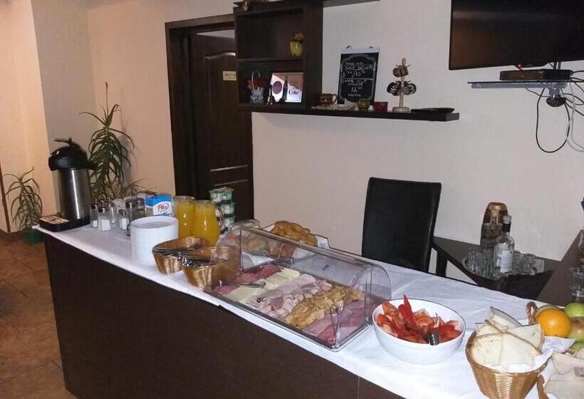 Pensiunea Royal Garden