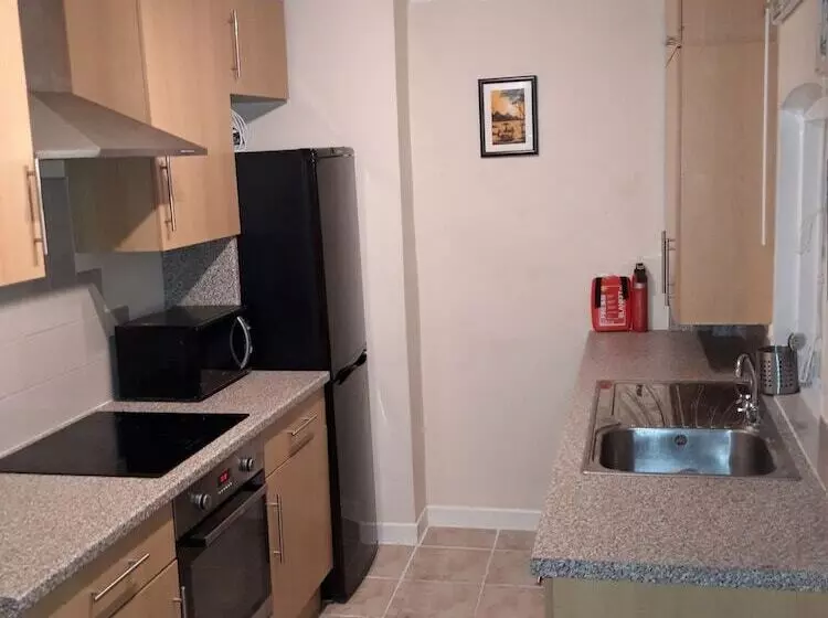 Edwards Cottage  Grove Road Cottages