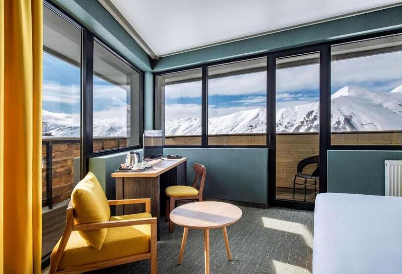 هتل Best Western  Gudauri