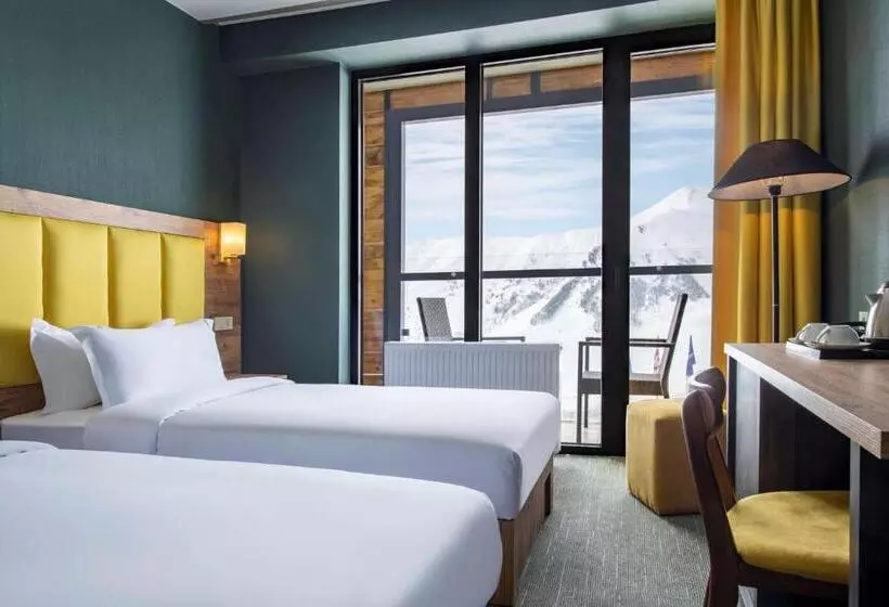 هتل Best Western  Gudauri