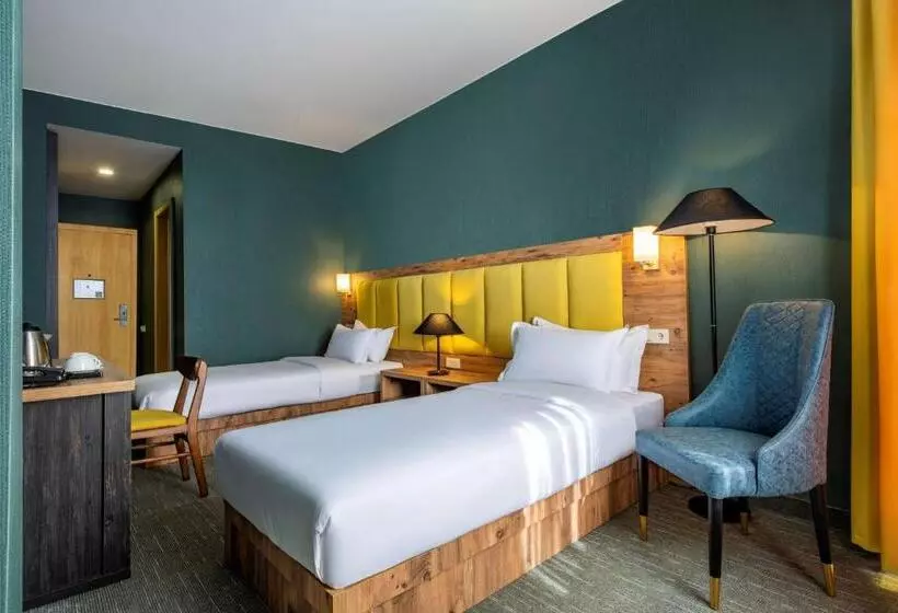 هتل Best Western  Gudauri