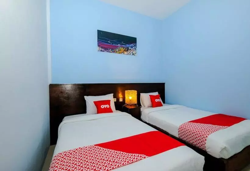 ホテル Hening Homestay By Oyo Rooms