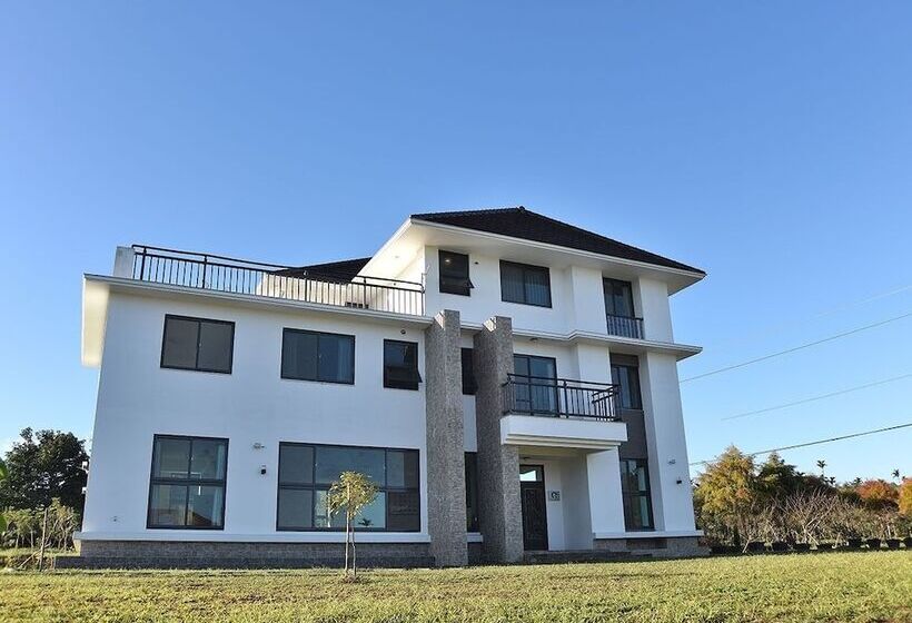 تختخواب و صبحانه Yun Dan