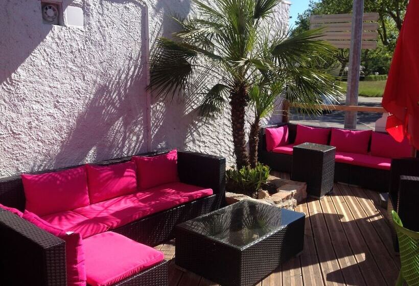 בית מלון כפרי Le Casque Roi