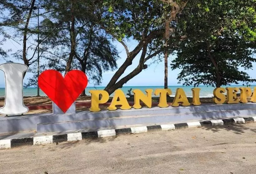 Hotelli D Qamar Guesthouse