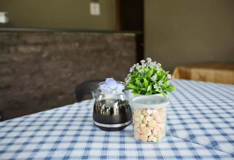 Hotelli D Qamar Guesthouse