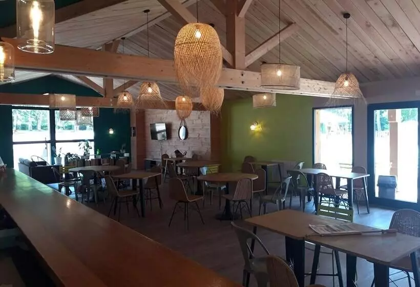 ホテル Huttopia Etang De Fouché