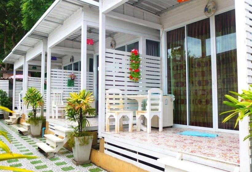 Otel Oyo 841 Lom Talay Resort