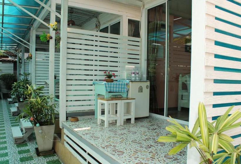 Otel Oyo 841 Lom Talay Resort