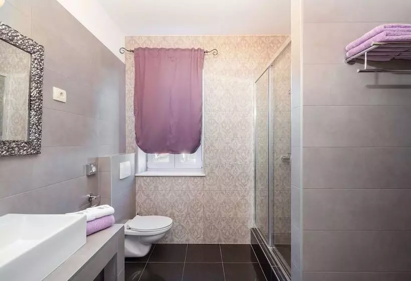 Pensión Romantic Luxury Rooms