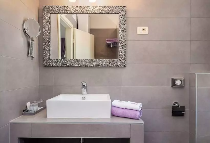 Pensión Romantic Luxury Rooms