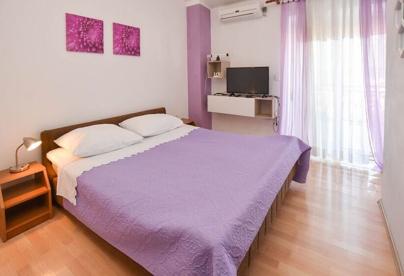 Apartments Grapevines