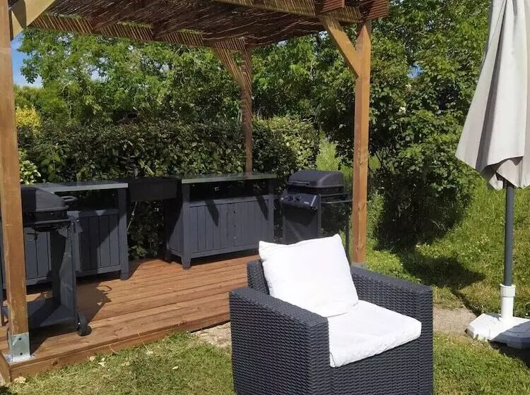 Aamiaismajoitus (B&B) Les Marmottes Charentaises