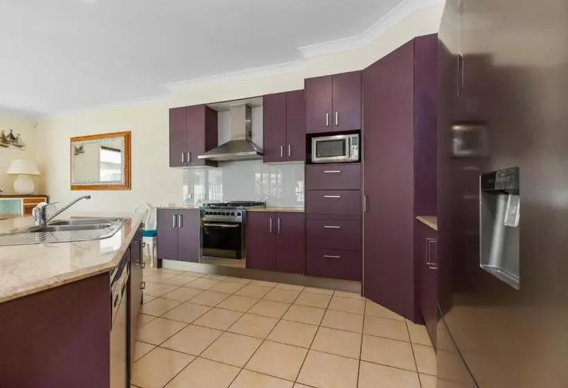 Casuarina Dreaming Townhouse With Pool