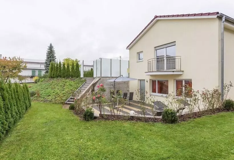 Gorgeous Apartment In Markdorf With Swimming Pool