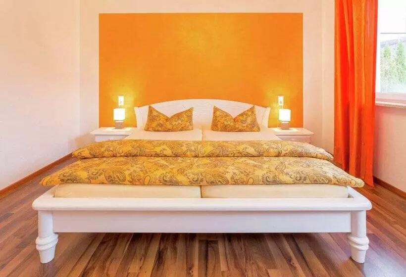 Gorgeous Apartment In Markdorf With Swimming Pool