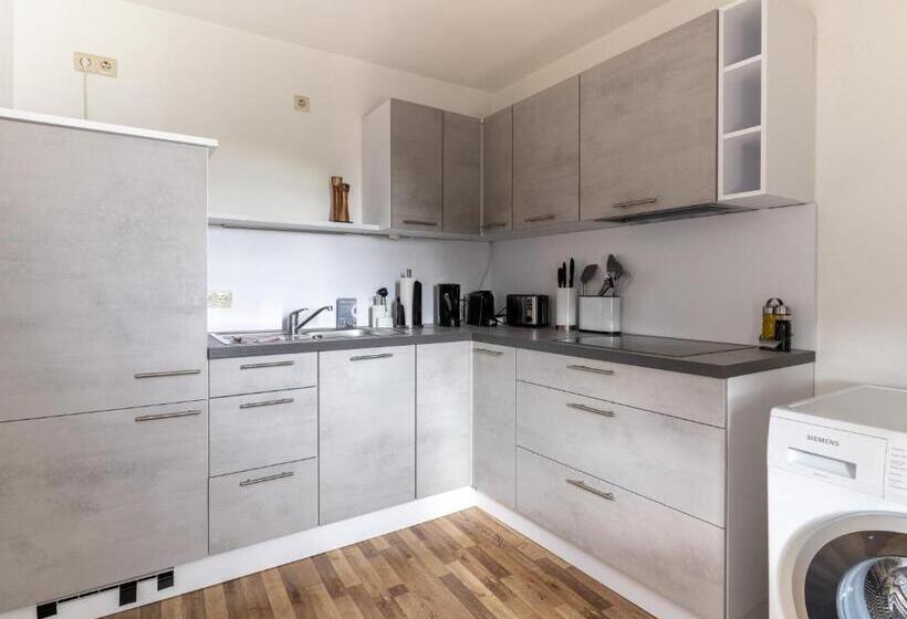 Limehome Zwickau Dr. Friedrichs Ring