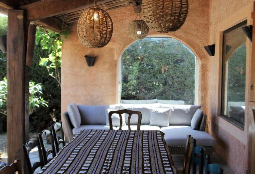 Modern Villa In La Motte With Swimming Pool