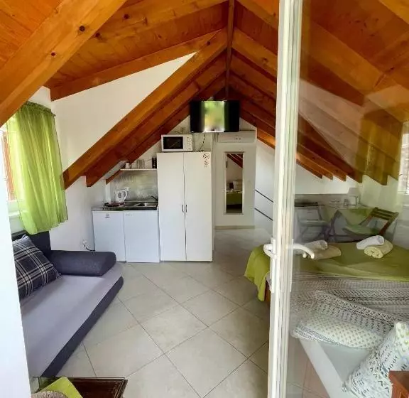 Pensió Guesthouse Kresic