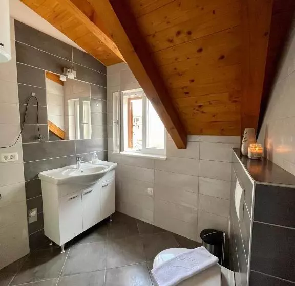 Pensió Guesthouse Kresic