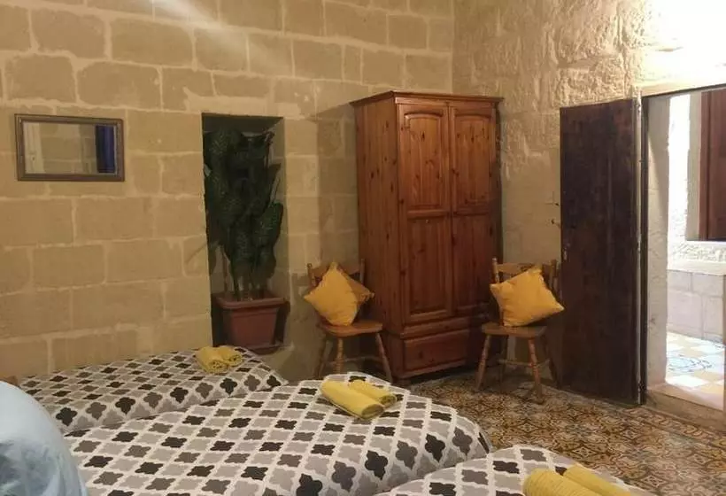 پانسیون Ta Lorenzo