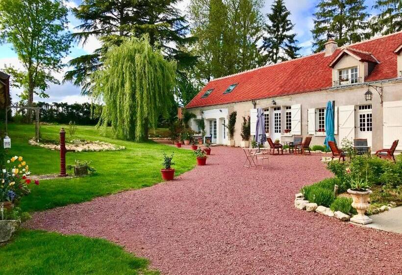 Sans Souci Bed And Breakfast Luxe Heated Pool And Restaurant