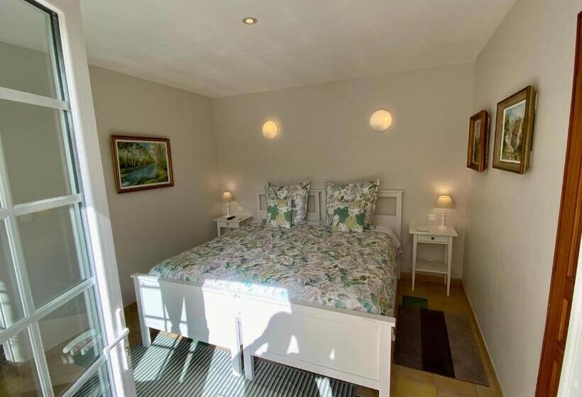 Sans Souci Bed And Breakfast Luxe Heated Pool And Restaurant