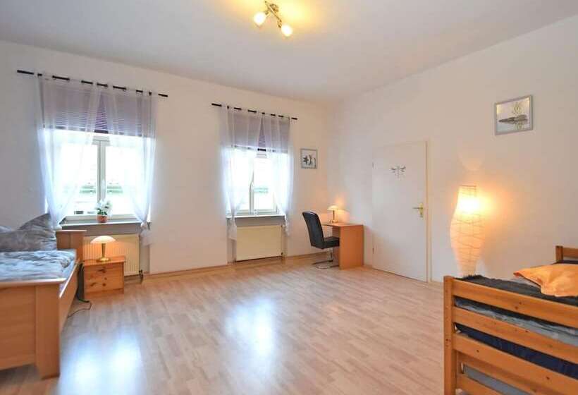 Spacious Apartment In Ballenstedt Harz Near Lake