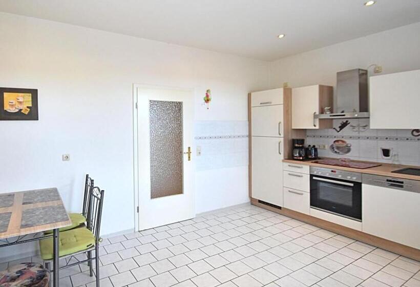 Spacious Apartment In Ballenstedt Harz Near Lake