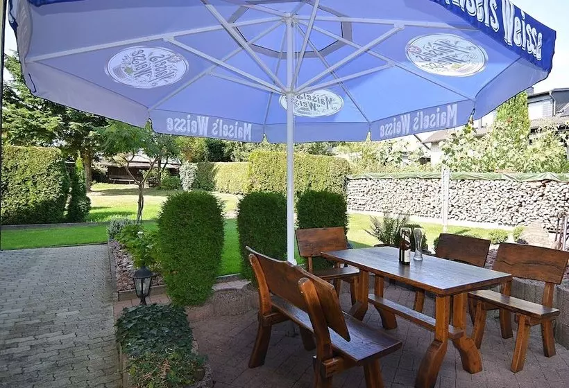 Large And Well Equipped Holiday Home In The Sauerland