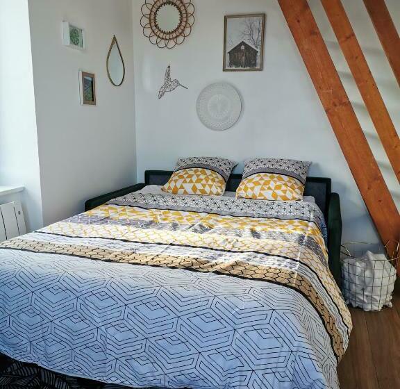 Au Coeur Des Rousses