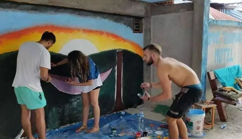 Ba'mi Thakhek Hostel