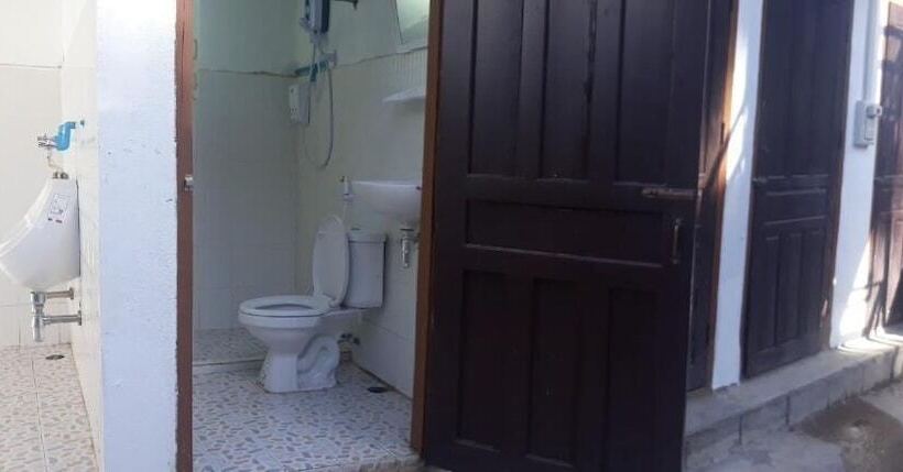 Ba'mi Thakhek Hostel