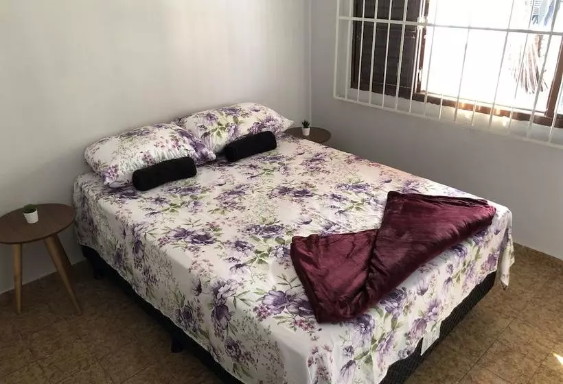 تختخواب و صبحانه Bethesda Hostel Corumbá
