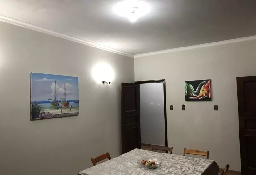 تختخواب و صبحانه Bethesda Hostel Corumbá